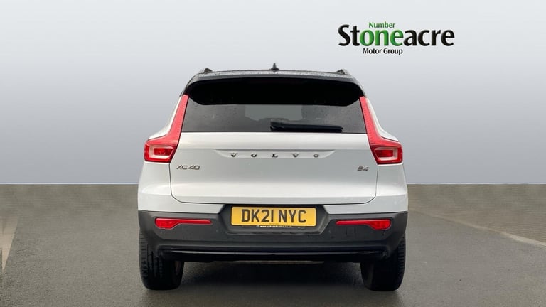 2021 Volvo XC40 2.0 B4P R DESIGN Pro 5dr Auto ESTATE PETROL Automatic