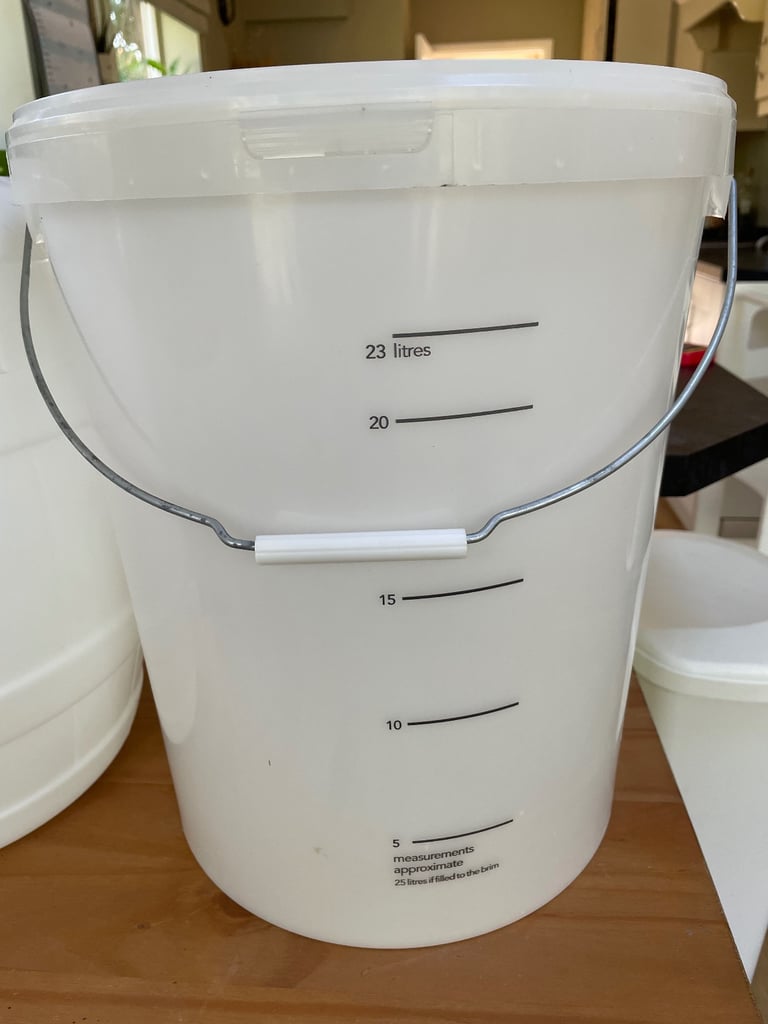Brewing Bucket and Barrel