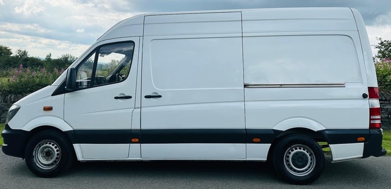 2016 Mercedes-Benz Sprinter 3.5t BlueEFFICIENCY Van PANEL VAN Diesel Manual