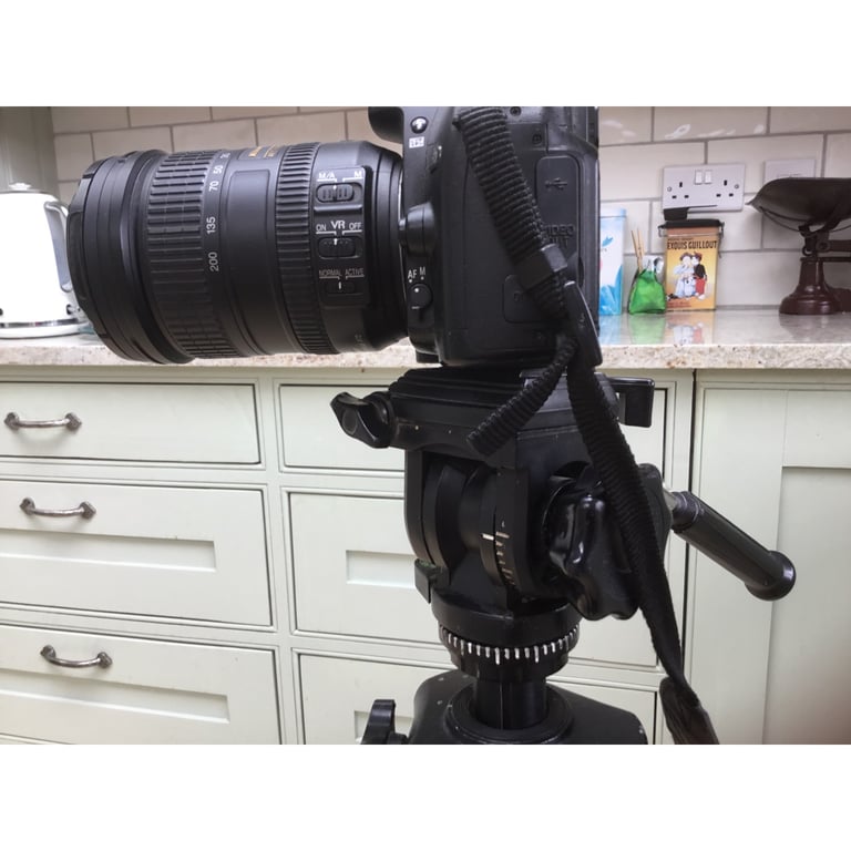 Nikon D50 Digital Camera with zoom lens and tripod