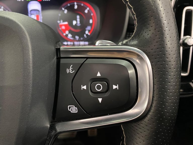 2018 Volvo XC40 2.0 D4 [190] First Edition 5dr AWD Geartronic ESTATE DIESEL Automatic