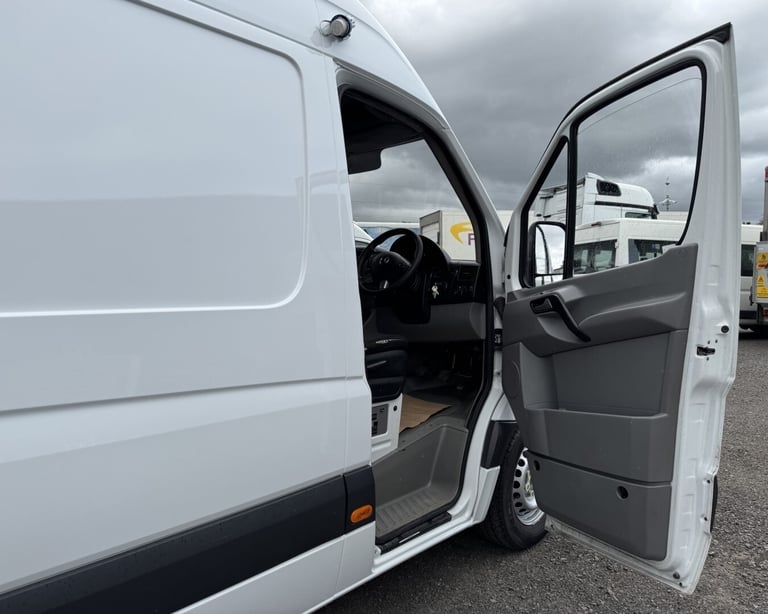 2016 Mercedes-Benz Sprinter 2.1 313 CDI L2H2 RWD Freezer Panel Van (129ps) Refrigerated Panel Van...