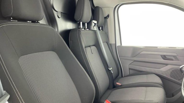 2025 Volkswagen Transporter Panel Van 2.0 TDI 110 Commerce Plus Van Manual Panel Van Diesel Manual