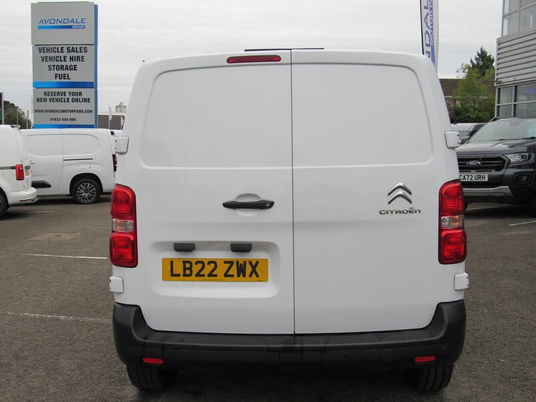 2022 Citroen Dispatch BlueHDi 1400 Enterprise Pro M 2.0 diesel euro 6 van 2.0 6dr Panel Van Manua...