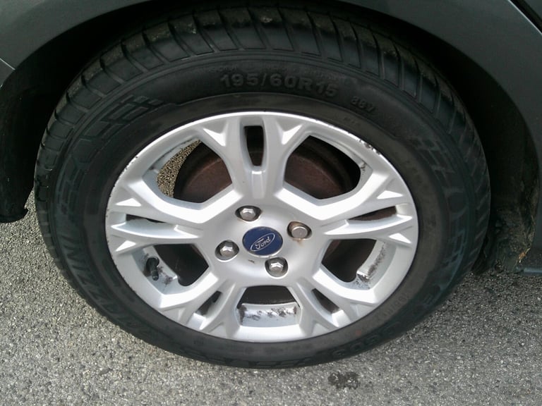 FORD B-MAX 1.0 T EcoBoost Zetec 2015