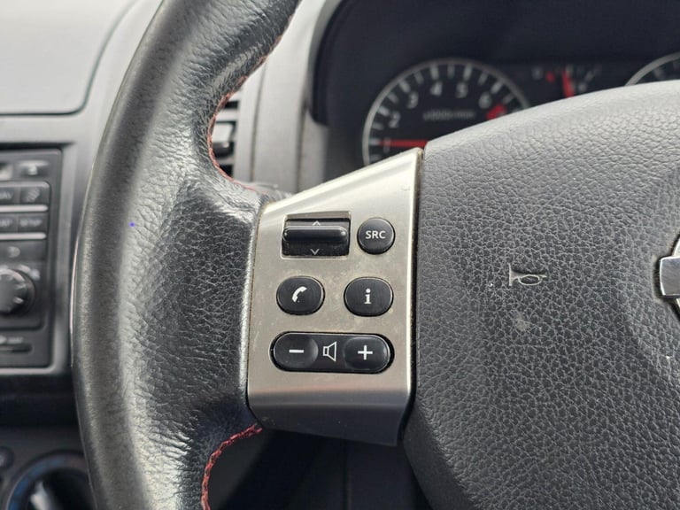 2009 Nissan Note 1.6 16V n-tec Euro 4 5dr MPV Petrol Manual