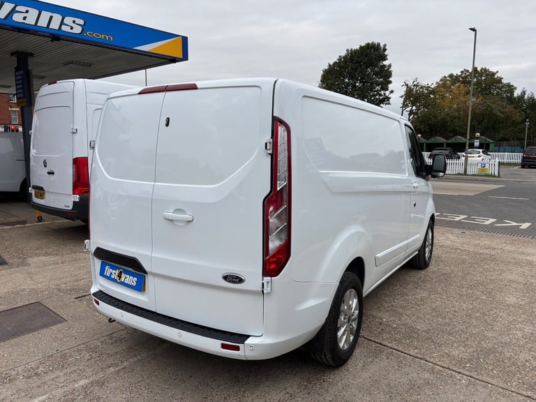 2022 Ford Transit Custom 2.0 EcoBlue 130ps Low Roof Limited Van PANEL VAN Diesel Manual