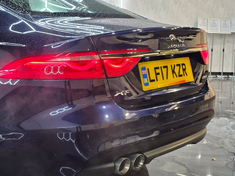 2017 Jaguar XF PRESTIGE Saloon Diesel Automatic