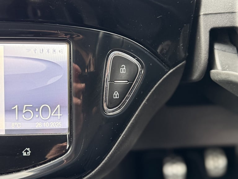 VAUXHALL CORSA 1.2 i Limited Edition 2015