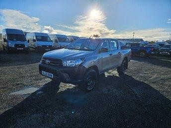  2020 ON 20 PLATE TOYOTA HILUX ACTIVE D-4D 4WD 2400CC DOUBLE CAB PICK UP ULEZ 