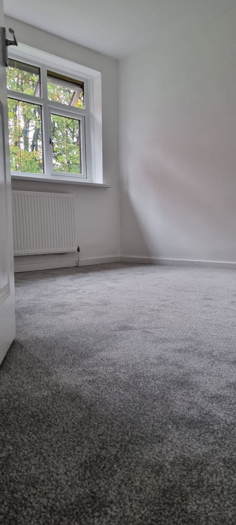 Fully Renovated 3-Bedroom Semi in Chadderton – Available Immediately