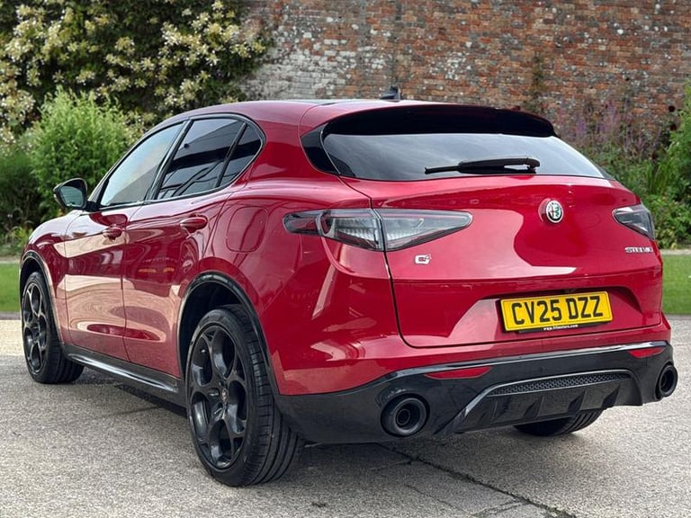 2025 Alfa Romeo Stelvio 2.0T Veloce SUV 5dr Petrol Auto Q4 AWD Euro 6 (s/s) (280 ps) Automatic SU...