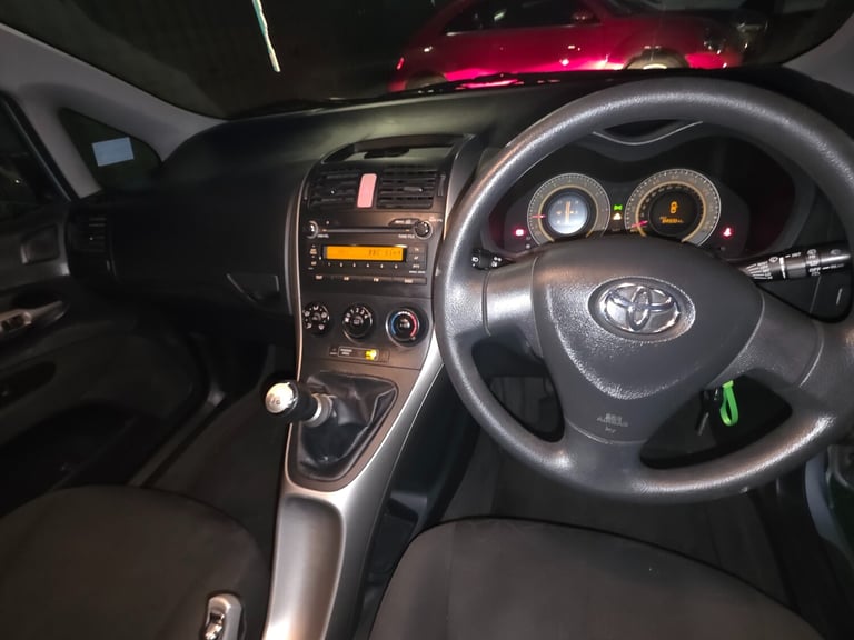 2008 Toyota Auris 1.4 VVTi T2 5dr HATCHBACK Petrol Manual