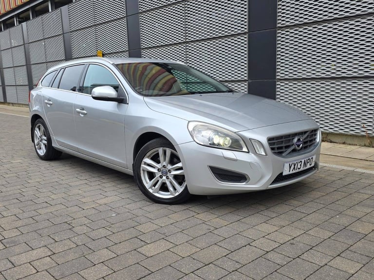 Volvo, V60, Estate, 2013, Manual, 1560 (cc), 5 doors