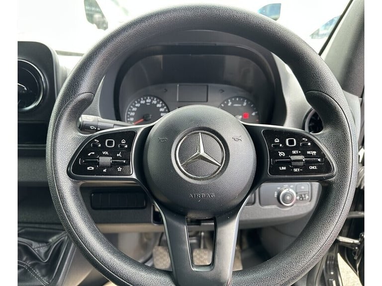 2020 Mercedes-Benz Sprinter 314 CDI L3H2 Euro 6 143ps AC Panel Van Diesel Manual