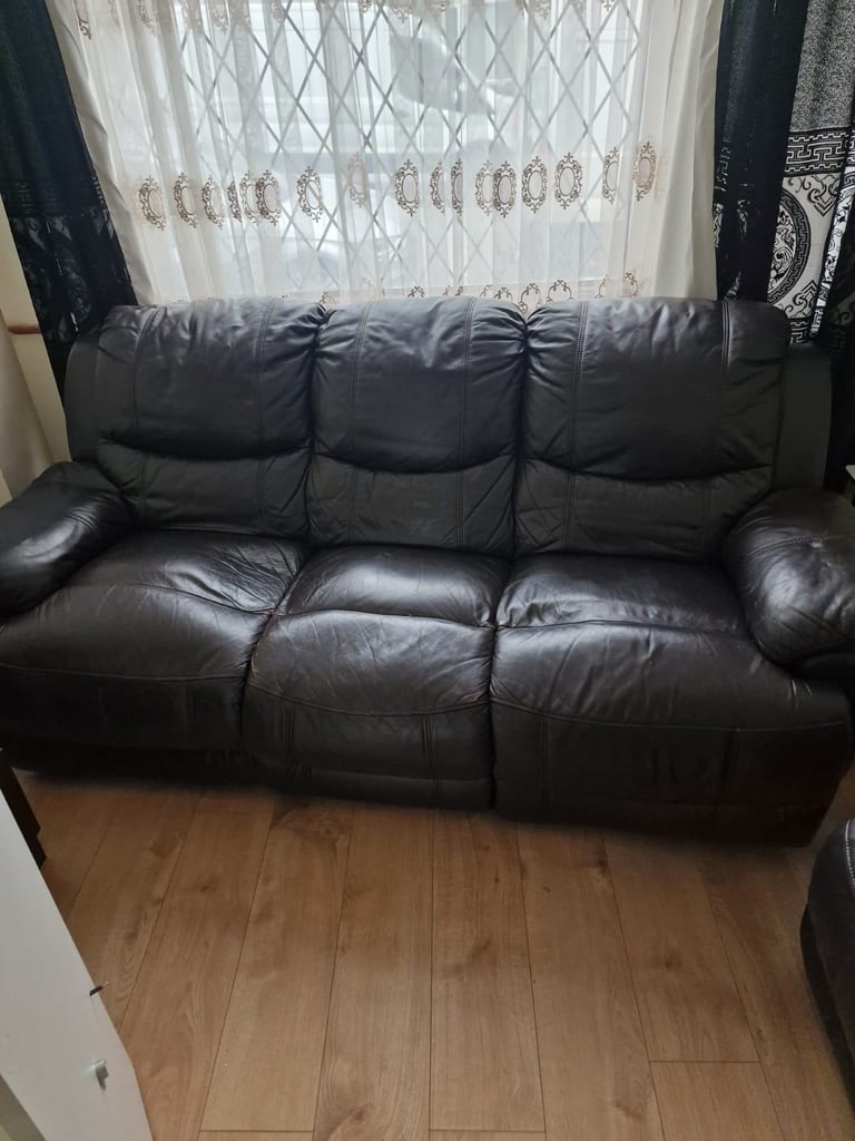 Recliner Leather Sofas 