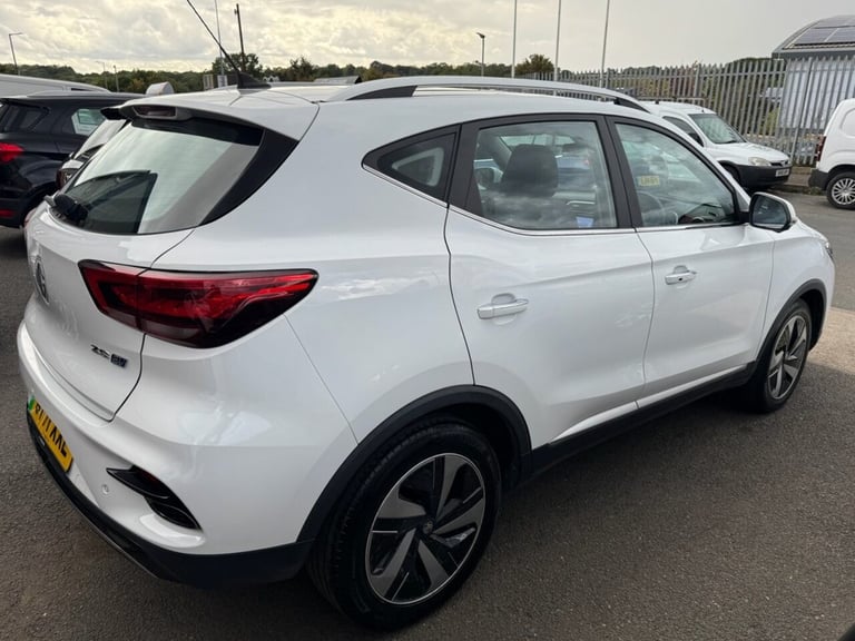 2021 MG MG ZS 72.6kWh Trophy Long Range SUV 5dr Electric Auto (156 ps) HATCHBACK ELECTRIC Automatic