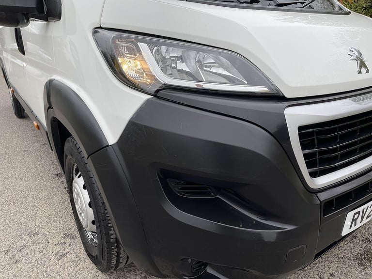 2020 Peugeot Boxer 2.2 BlueHDi 435 Professional L4 H2 Euro 6 (s/s) 5dr PANEL VAN Diesel Manual