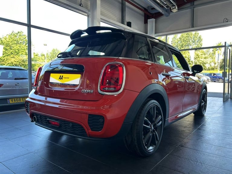 2020 MINI Hatch 1.5 Cooper Sport Hatchback 5dr Petrol Manual Euro 6 (s/s) (136 ps) Hatchback Petr...
