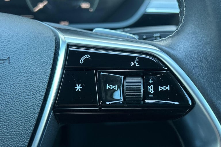 2021 Audi e-tron Sportback S line 55 quattro 300,00 kW ESTATE Electric Automatic