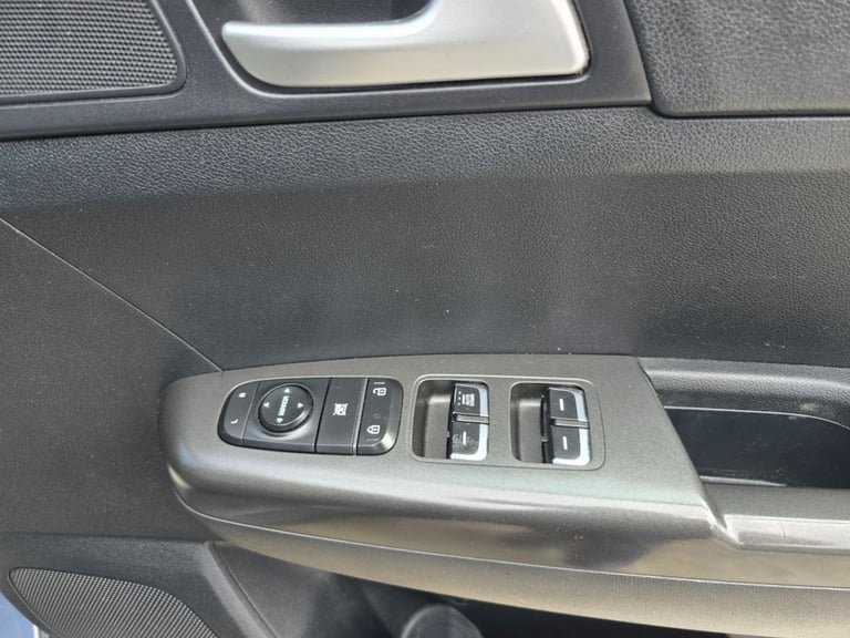 2016 66 KIA SPORTAGE 1.6 GDI 1 SUV 5DR PETROL MANUAL EURO 6 (130 BHP)
