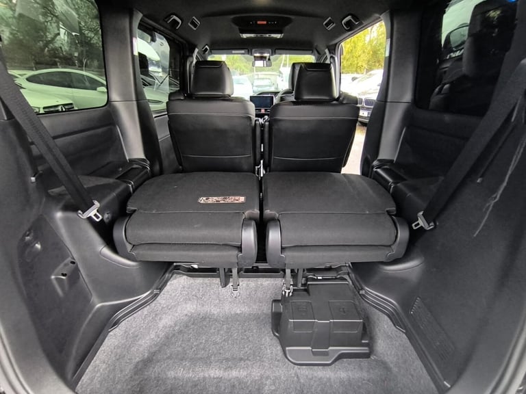 2021 Toyota Voxy 1.8 Hybrid Automatic 7 Seats 5dr ULEZ Free MPV Petrol/Electric Hybrid Automatic