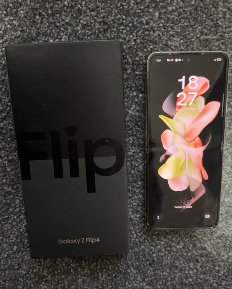 image for Samsung galaxy flip 4 5g 128gb 