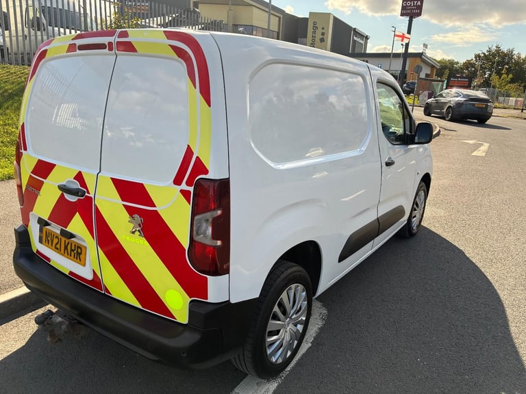 PEUGEOT PARTNER PROFESSIONAL 2021 21 PLATE 71k £6995 + VAT 