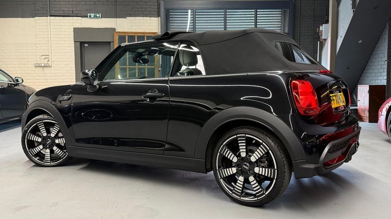 MINI CONVERTIBLE 2.0 Convertible Cooper S Exclusive 2022
