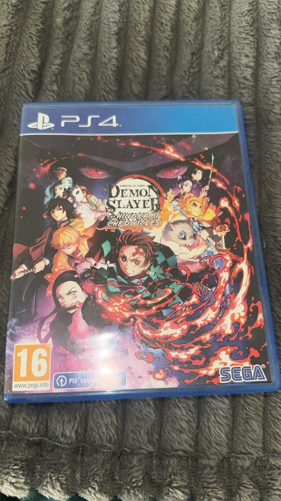 PS4 slim, 1 controller, 7 games, hdmi cable 