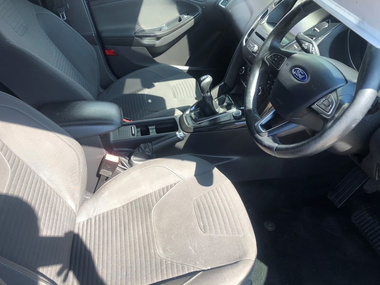 2015 Ford Focus 1.0 EcoBoost Titanium 5dr Petrol