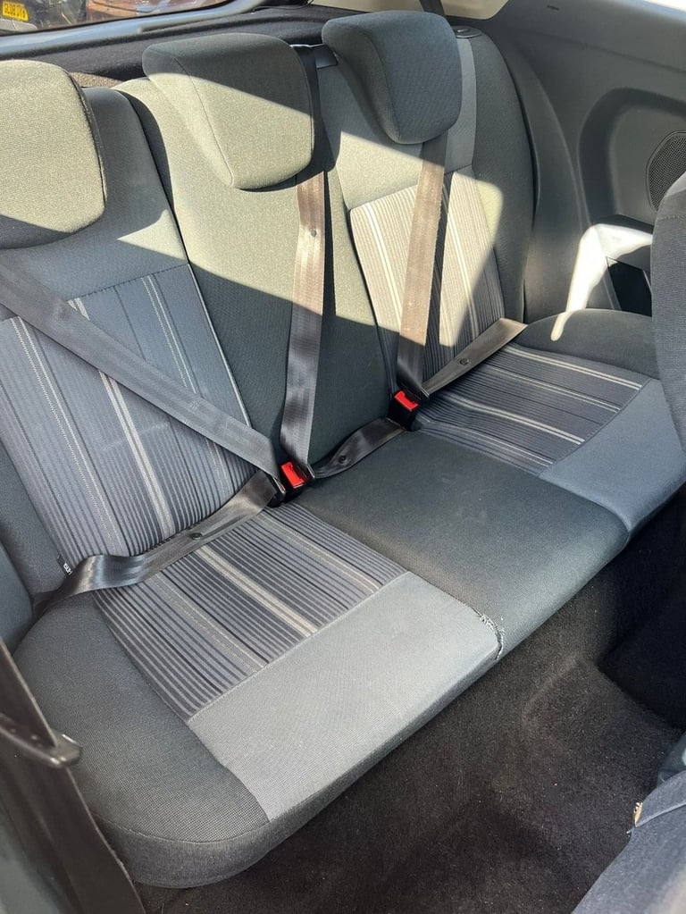 2009 Ford Fiesta 1.4 Style + Hatchback 3dr Petrol Manual (133 g/km, 94 bhp) Hatchback Petrol Manual