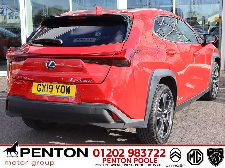  Lexus UX 2.0 250h Premium SUV 5dr Petrol Hybrid E-CVT Euro 6 (s/s) (184 ps) Petrol/Electric Hybr...