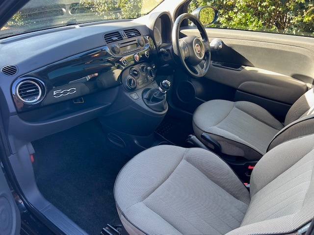 2009 Fiat 500 1.2 Lounge 3dr HATCHBACK Petrol Manual