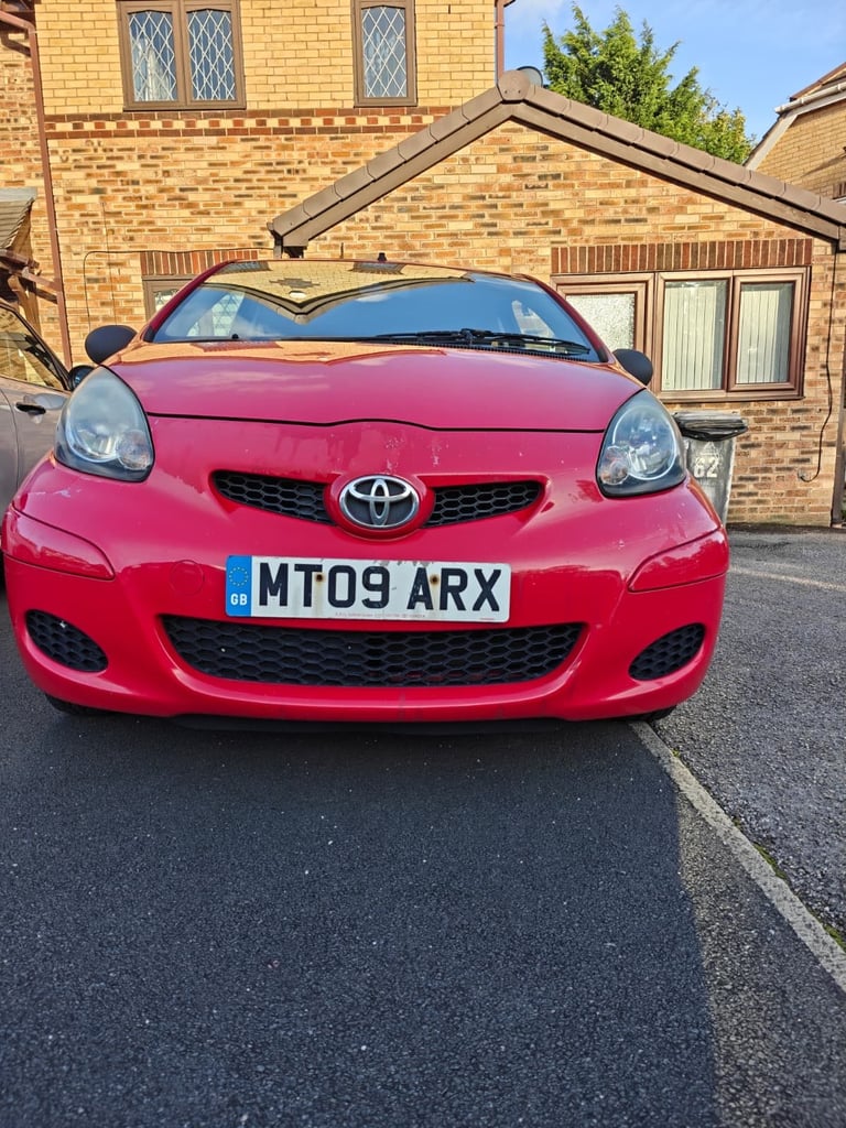 Toyota, AYGO, Hatchback, 2009, Manual, 998 (cc), 3 doors