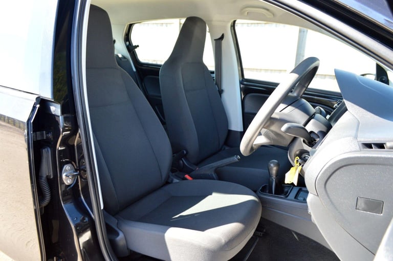 2013 Volkswagen up! 1.0 Take up! Euro 5 5dr HATCHBACK Petrol Manual