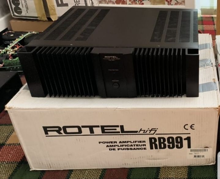 Rotel RB-991 400 WATT -2 Channel Poweramp - THX Certified