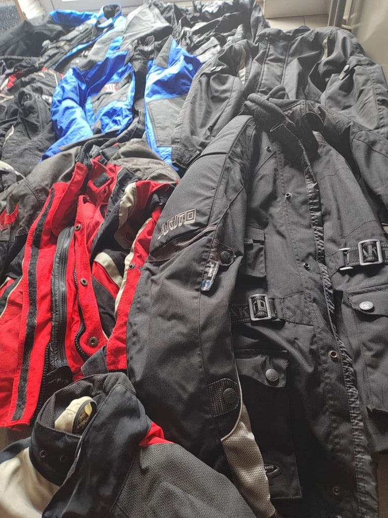 East London Motorcycle Clothing – ALL TYPES – SEE PHOTOS – EAST LONDON - 789