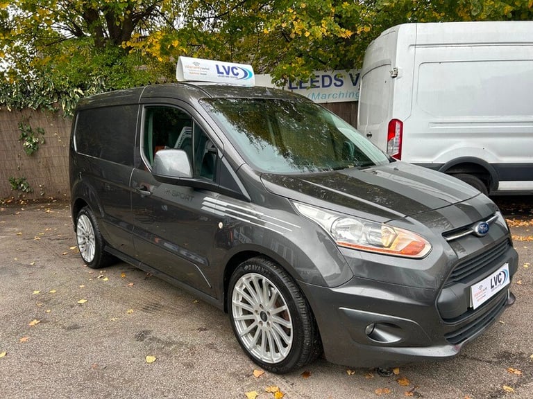Ford Transit Connect 200 LIMITED STUNNING VAN KTTED OUT FOR CAR VALETORS OR LIE