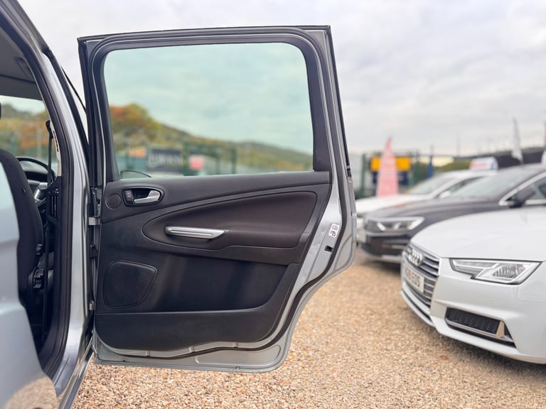 2013 Ford Galaxy 2.0 TDCi 140 Zetec 5dr MPV Diesel Manual