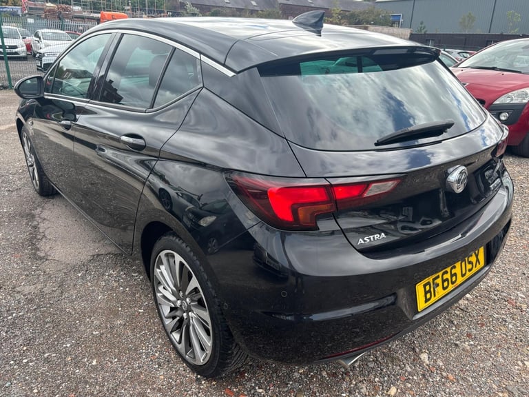 2016 Vauxhall Astra 1.6 CDTi Bi-Turbo 16V 160 SRi Nav 5dr HATCHBACK DIESEL Manual