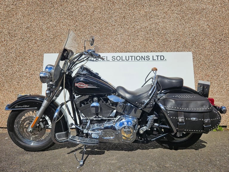 Harley-Davidson FLSTCI 1450 heritage softail classic 