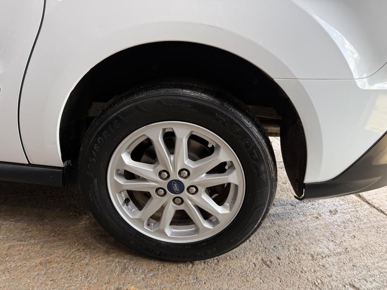 FORD TRANSIT CONNECT 1.5 240 EcoBlue Limited L2 Euro 6 (s/s) 5dr 2019