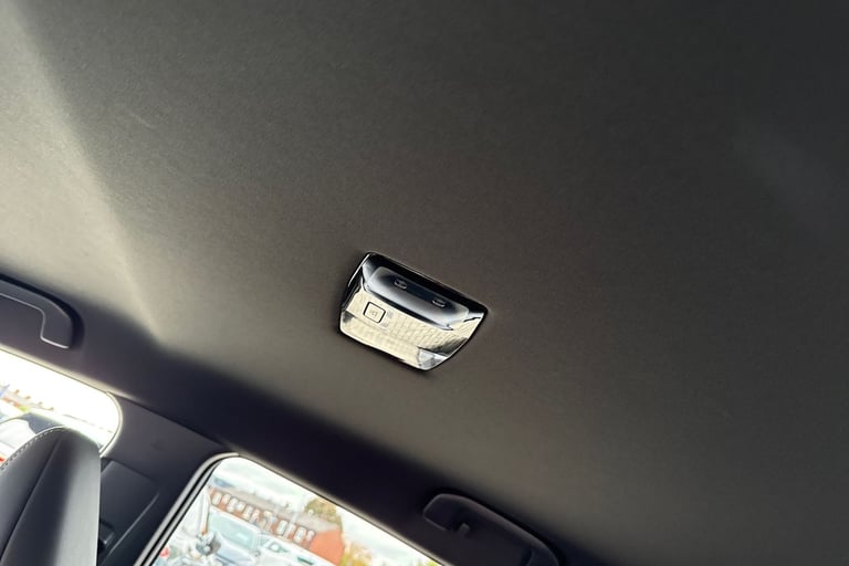 2024 Lexus LBX 1.5 VVT-iE Takumi SUV 5dr Petrol Hybrid E-CVT Euro 6 (s/s) (136 ps) SUV PETROL/ELE...