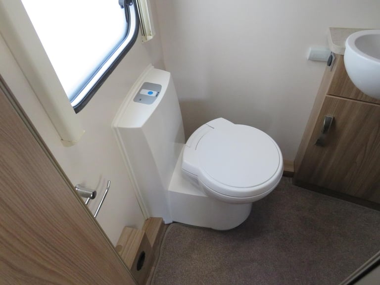 Swift Expression 554 4 Berth