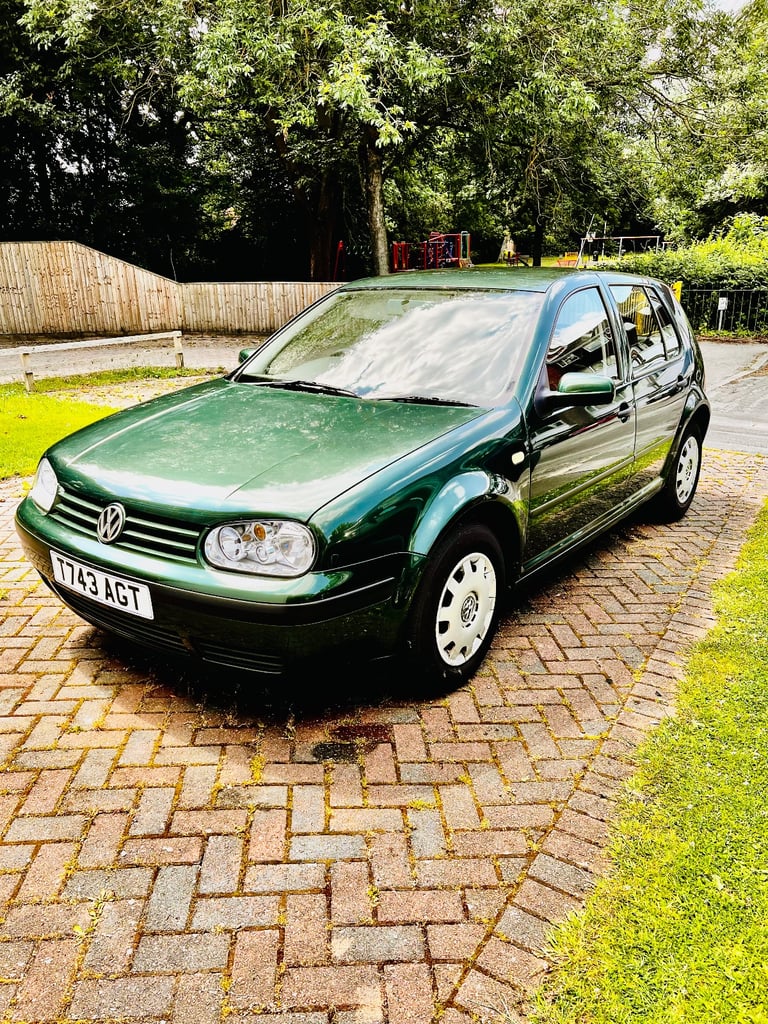 Cheap Volkswagen, GOLF, Hatchback, 1999, Manual, 1595 (cc),5 doors, 5 months MOT. for sale in Wokingham, Berkshire