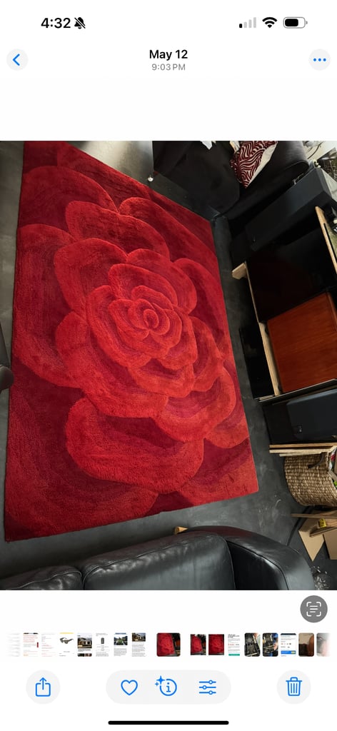 image for Beautiful red rug 