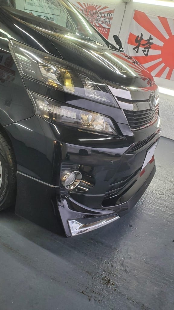  Toyota vellfire golden eyes II 3.5cc auto sunroofs 7 seats only 39k miles 2014