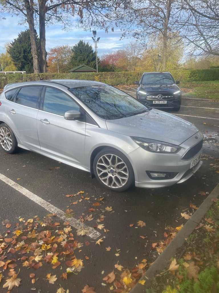Ford, FOCUS, Hatchback, 2015, Manual, 999 (cc), 5 doors