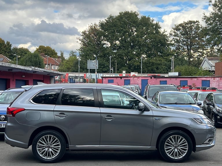 2019 Mitsubishi Outlander 2.4h TwinMotor 13.8kWh 4h SUV 5dr Petrol Plug-in